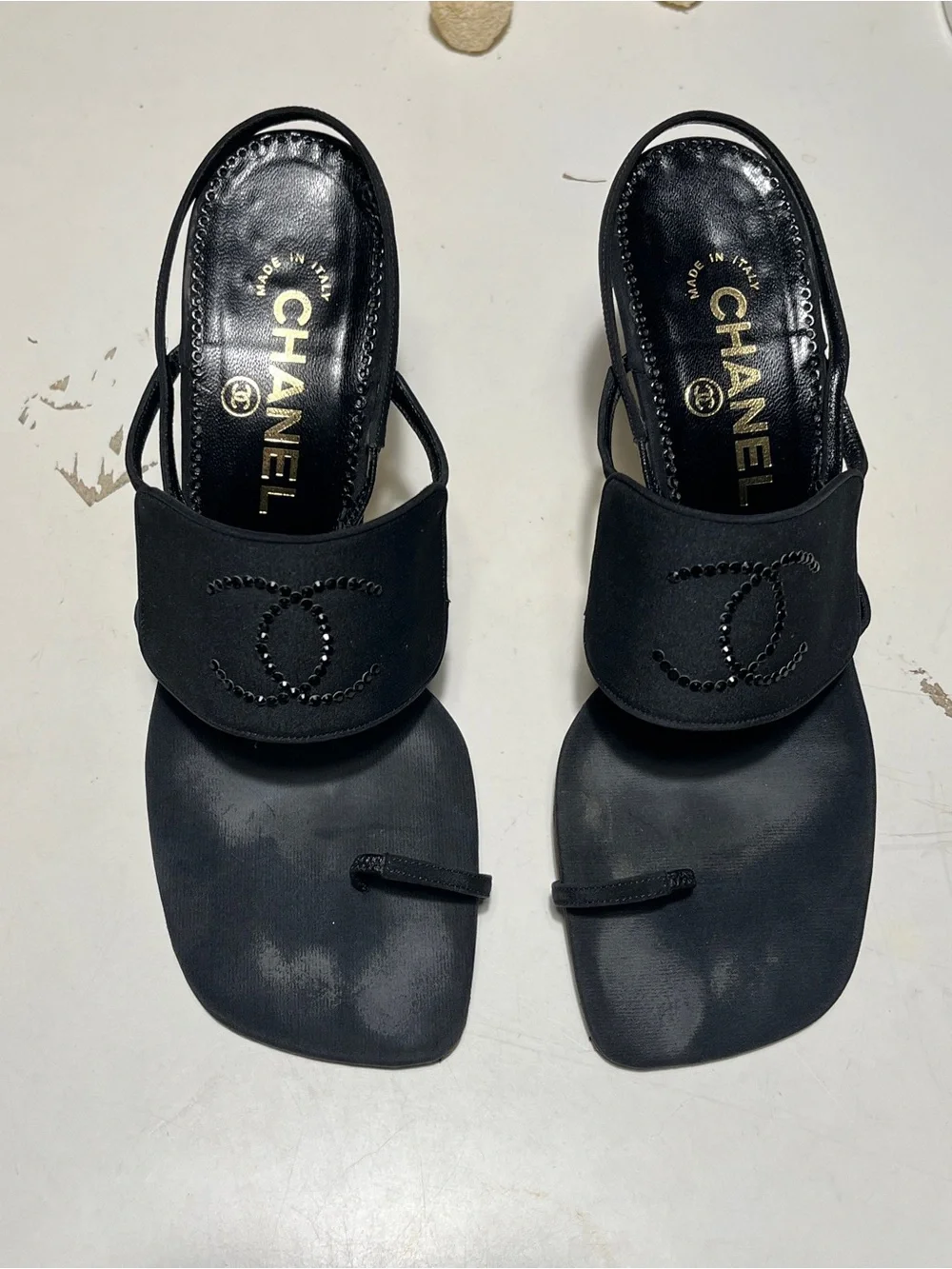 CHANEL Black Square Toe Toe-Loop Mules with Beaded CC - Picture 1 of 6